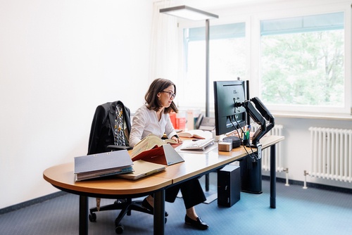 karriere-arbeitsplatz.jpg